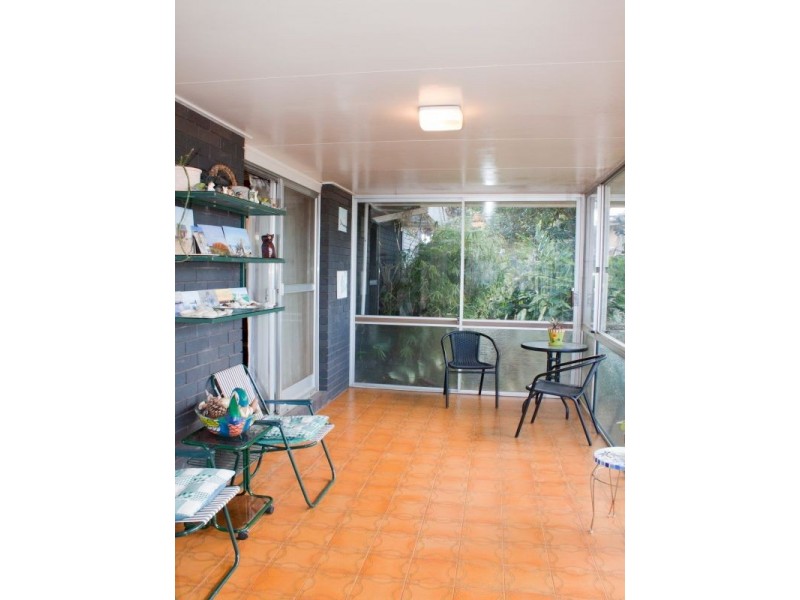 1 Wessex Street, Harristown QLD 4350