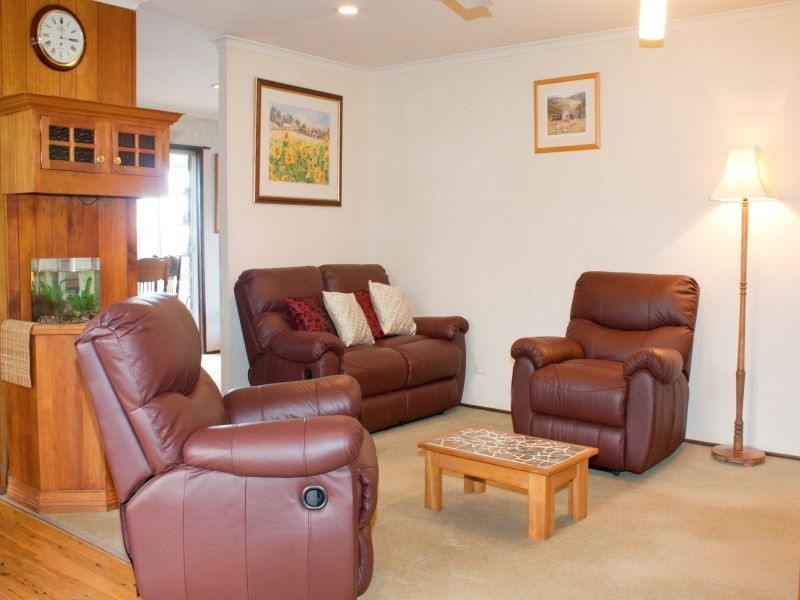 1 Wessex Street, Harristown QLD 4350