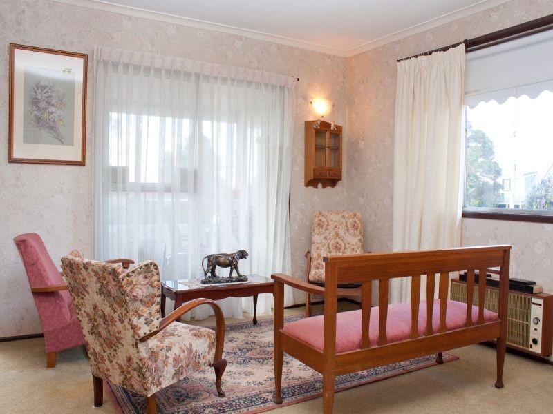 1 Wessex Street, Harristown QLD 4350