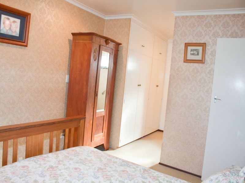 1 Wessex Street, Harristown QLD 4350