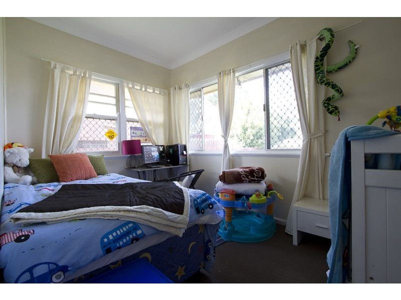 36 Justin Street, Harristown QLD 4350