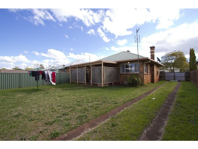 36 Justin Street, Harristown QLD 4350