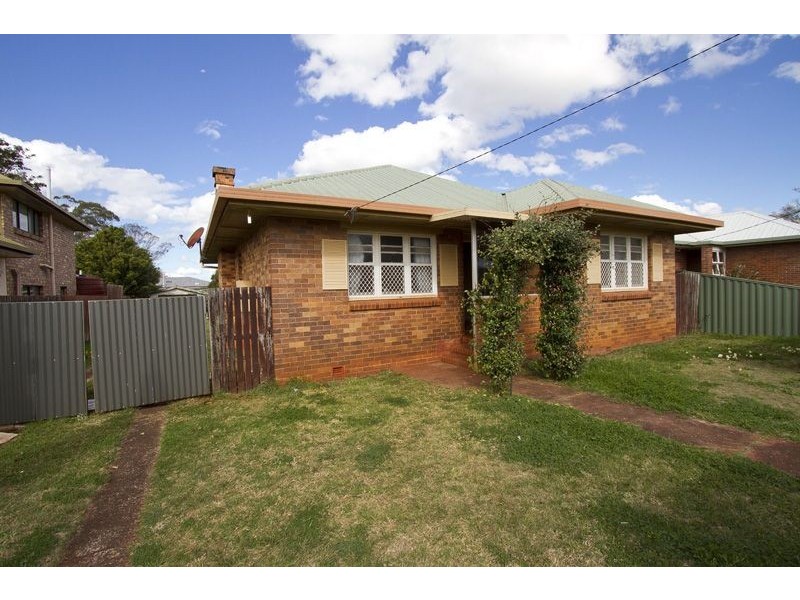 36 Justin Street, Harristown QLD 4350