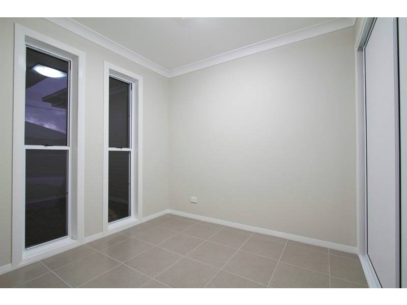 40 Honeyeater Drive, Highfields QLD 4352