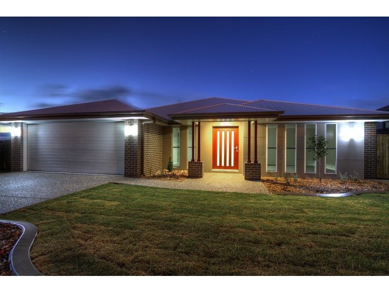40 Honeyeater Drive, Highfields QLD 4352