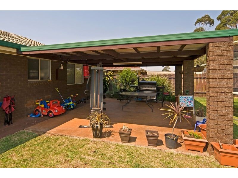 5 Bischof Street, Wilsonton QLD 4350