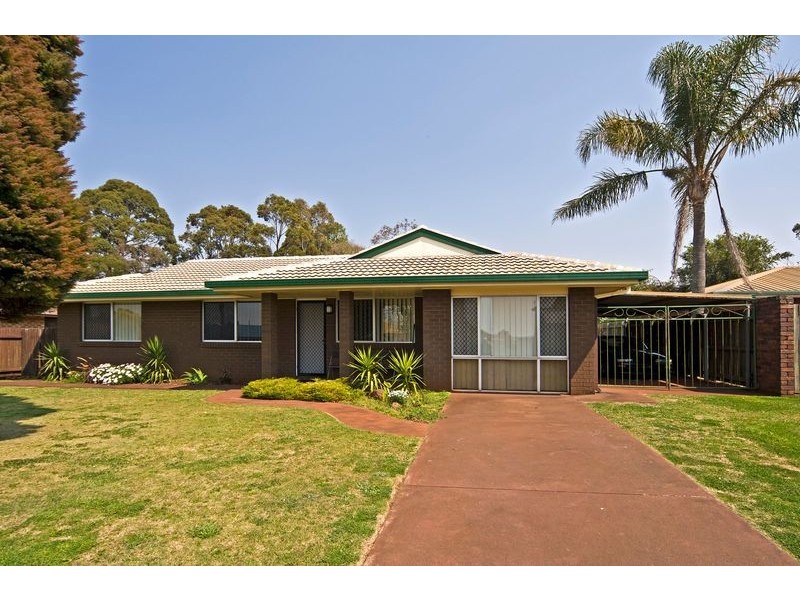 5 Bischof Street, Wilsonton QLD 4350