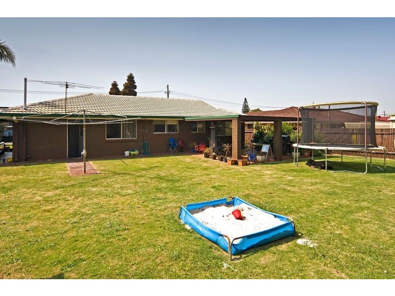 5 Bischof Street, Wilsonton QLD 4350