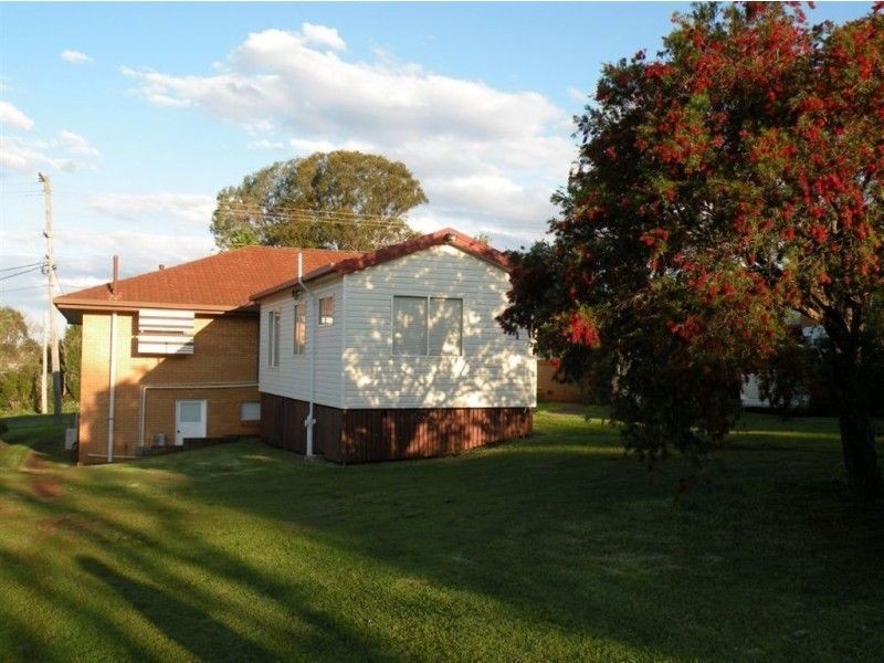 101 Ramsay Street, Centenary Heights QLD 4350