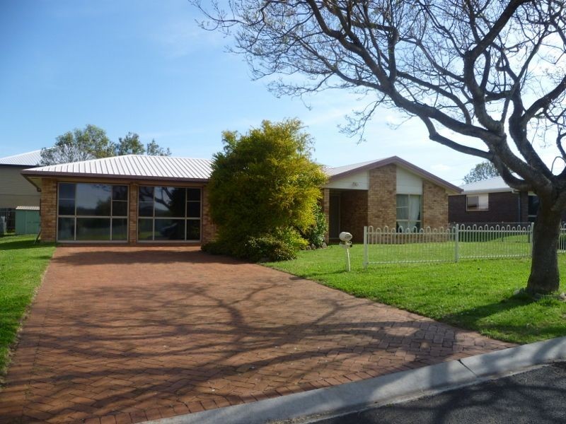 4 Sullivan Street, Kearneys Spring QLD 4350