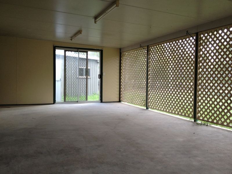 8 Airforce Road, Helidon QLD 4344