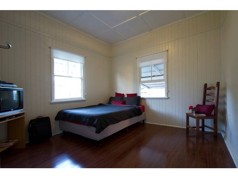 44 Clark Street, South Toowoomba QLD 4350