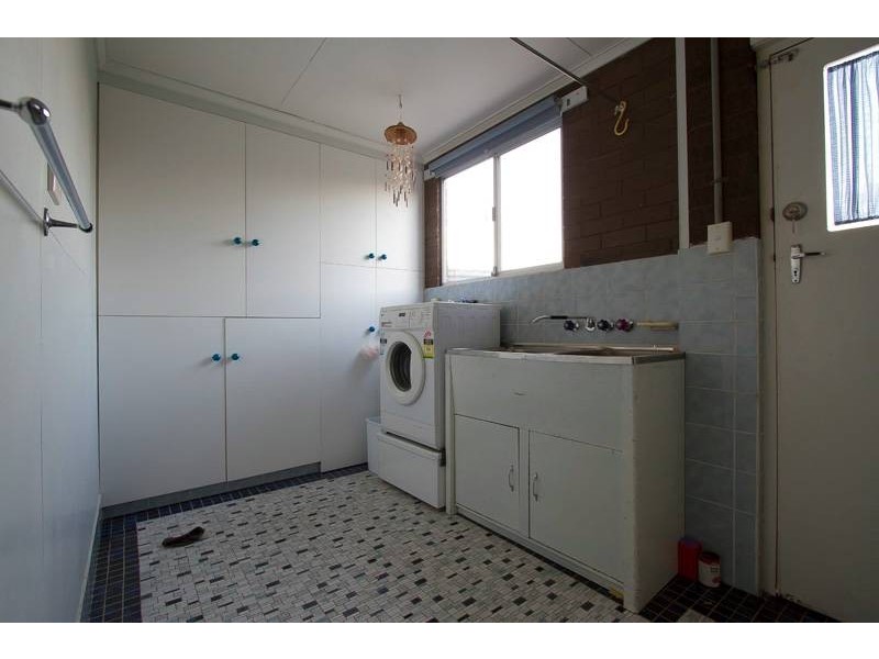 15 Panorama Dr, Glenvale QLD 4350