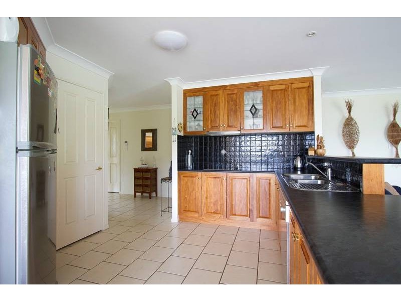 4 May Court, Withcott QLD 4352