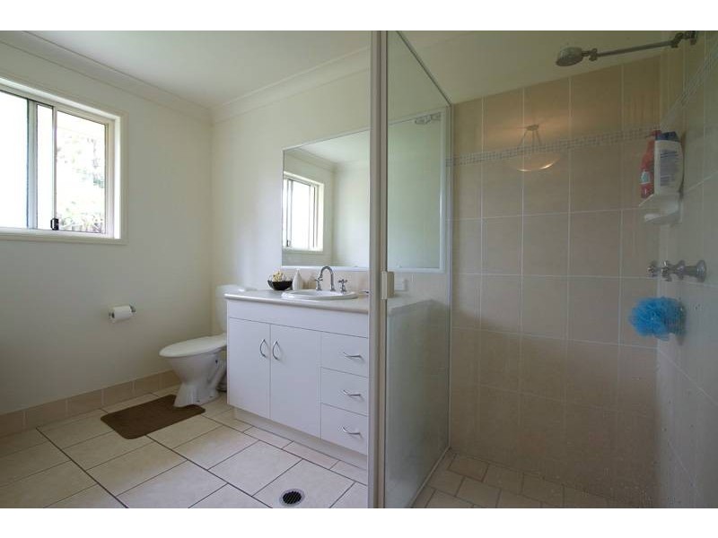 4 May Court, Withcott QLD 4352