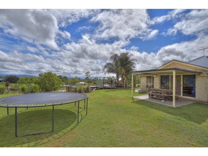 4 May Court, Withcott QLD 4352
