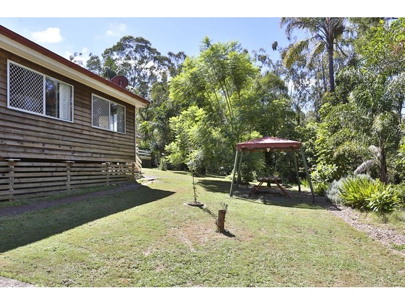 1112 Ruthven Street, Kearneys Spring QLD 4350