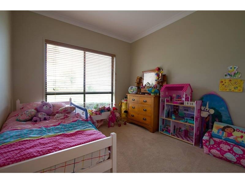 1 Lewis Drive, Meringandan West QLD 4352