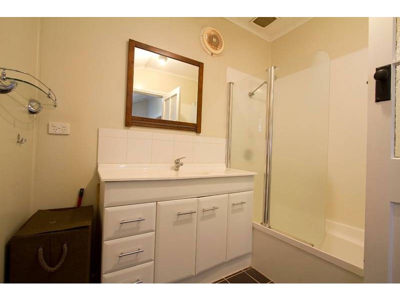 254 Hume St, South Toowoomba QLD 4350