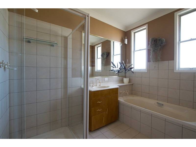 1398 Kingsthorpe Haden Rd, Boodua QLD 4401