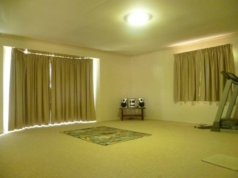 12 Side Street, Mount Tyson QLD 4356