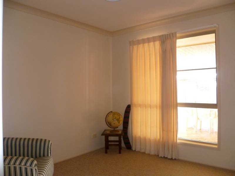 12 Side Street, Mount Tyson QLD 4356