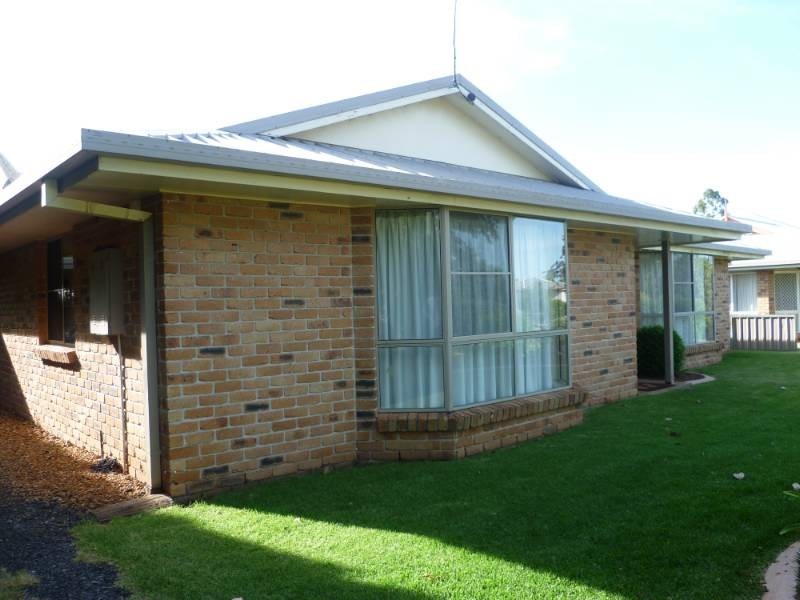 12 Side Street, Mount Tyson QLD 4356