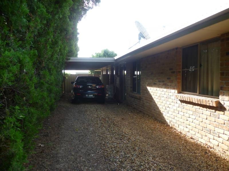 12 Side Street, Mount Tyson QLD 4356