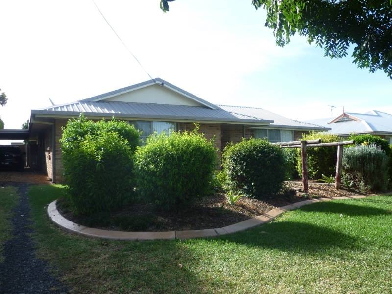 12 Side Street, Mount Tyson QLD 4356