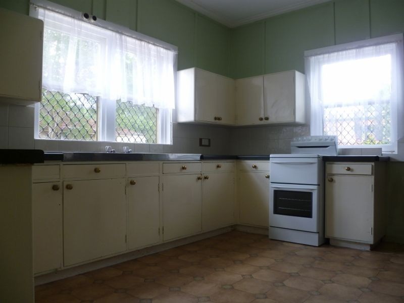 273 Alderley Street, Centenary Heights QLD 4350