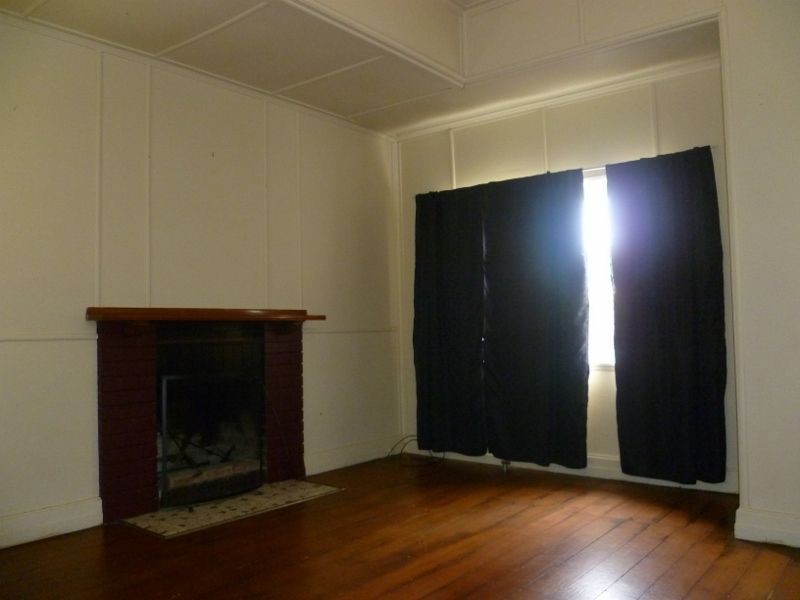 273 Alderley Street, Centenary Heights QLD 4350