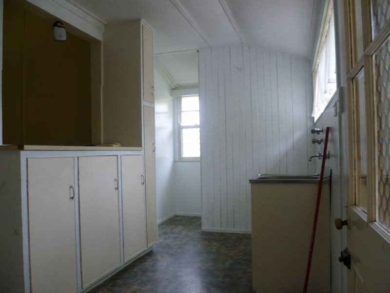 273 Alderley Street, Centenary Heights QLD 4350