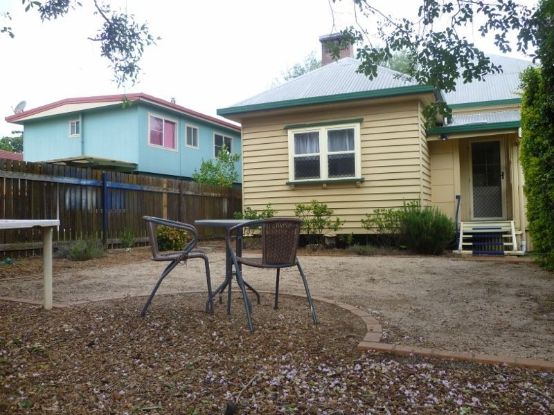 273 Alderley Street, Centenary Heights QLD 4350