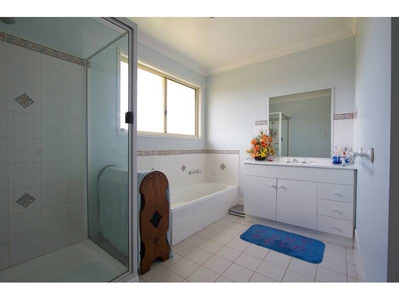 17 Gowrie-Lilyvale Road, Gowrie Junction QLD 4352