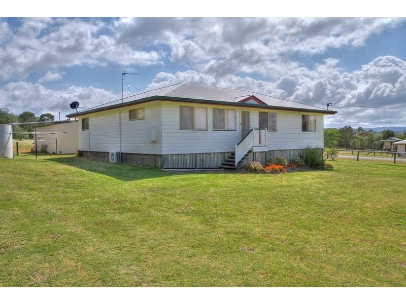 17 Gowrie-Lilyvale Road, Gowrie Junction QLD 4352