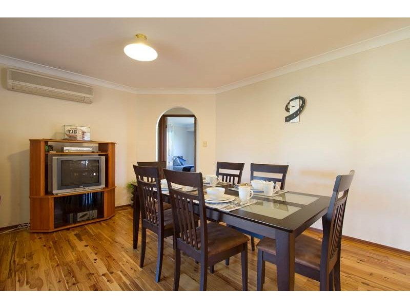 17 Biscay Crescent, Glenvale QLD 4350