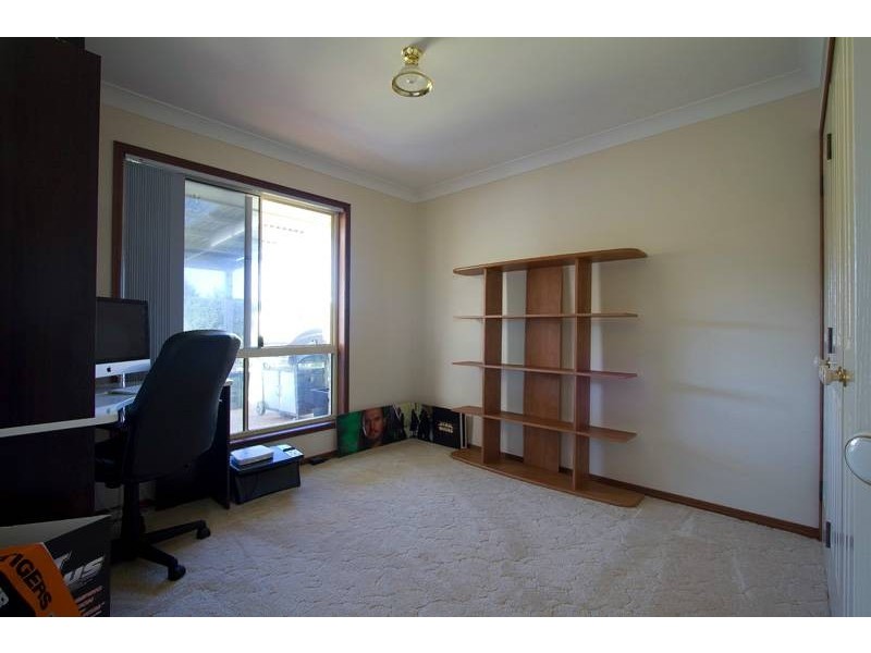 17 Biscay Crescent, Glenvale QLD 4350