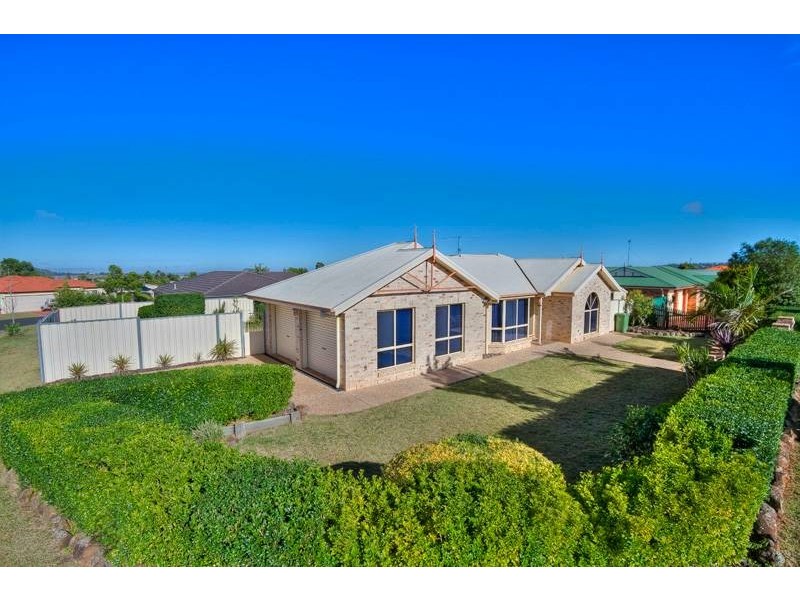 17 Biscay Crescent, Glenvale QLD 4350