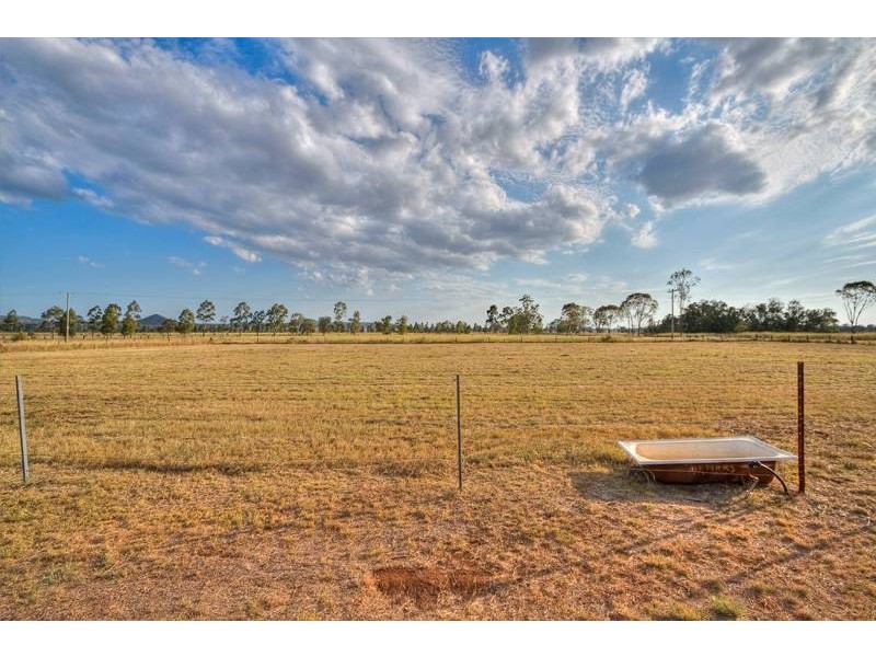 1398 Kingsthorpe Haden Rd, Toowoomba QLD 4350