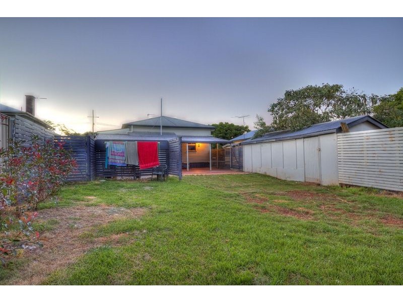 44 Clark Street, South Toowoomba QLD 4350