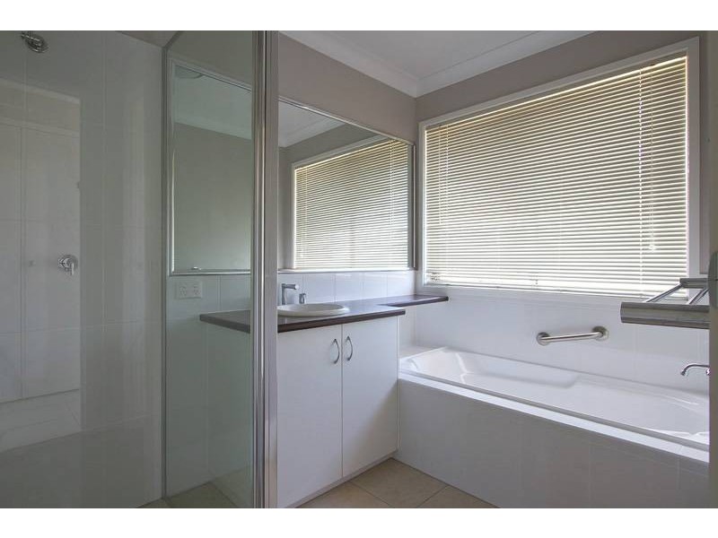 23 Balonne Drive, Glenvale QLD 4350