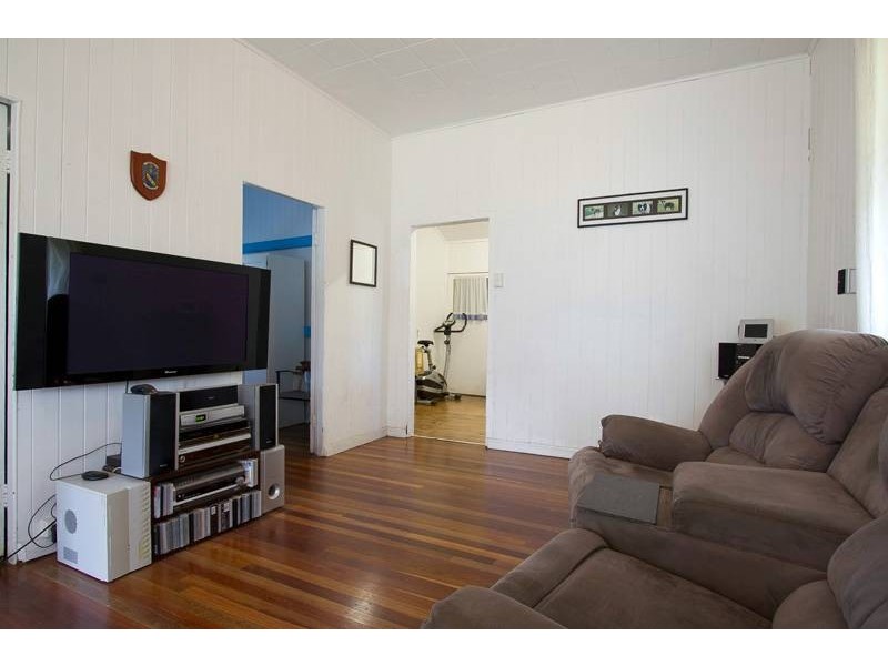 9 Haig Street, South Toowoomba QLD 4350