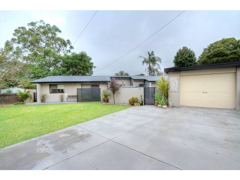 4 Bow Court, Darling Heights QLD 4350