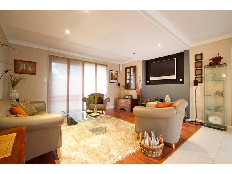 4 Bow Court, Darling Heights QLD 4350