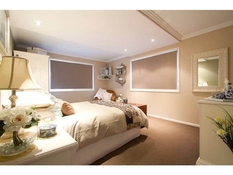 4 Bow Court, Darling Heights QLD 4350
