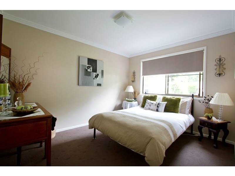 4 Bow Court, Darling Heights QLD 4350