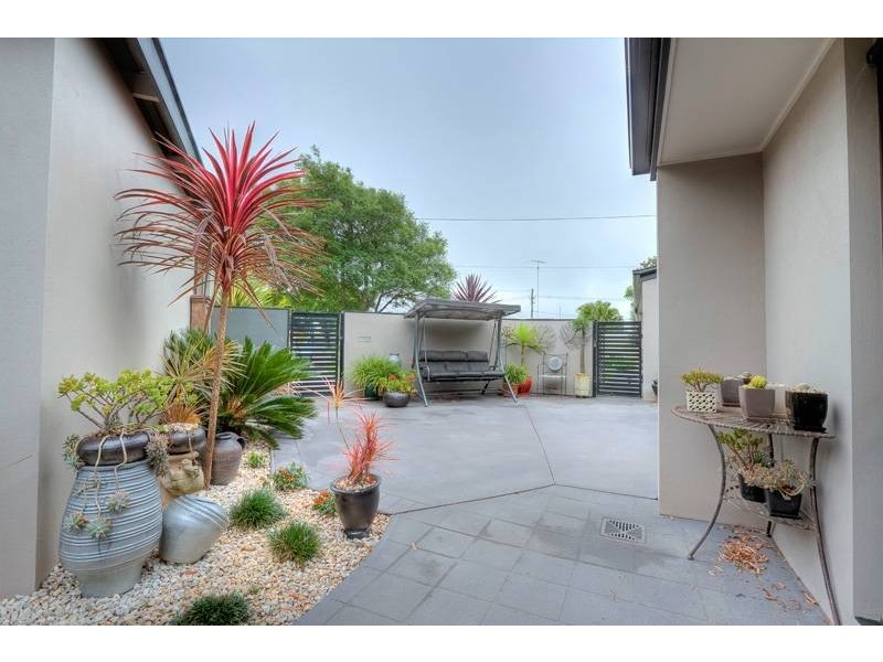 4 Bow Court, Darling Heights QLD 4350