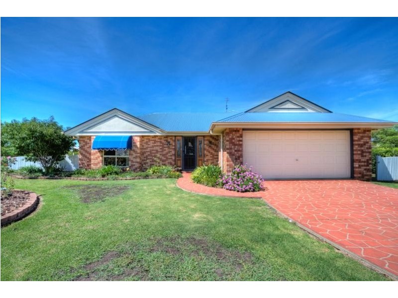 38 Highland Park Road, Meringandan West QLD 4352