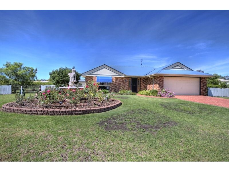 38 Highland Park Road, Meringandan West QLD 4352