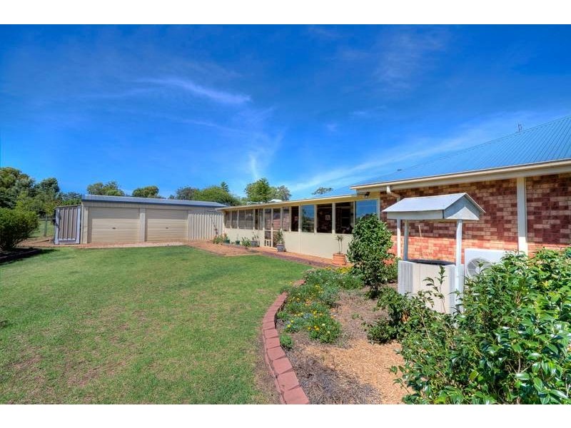 38 Highland Park Road, Meringandan West QLD 4352